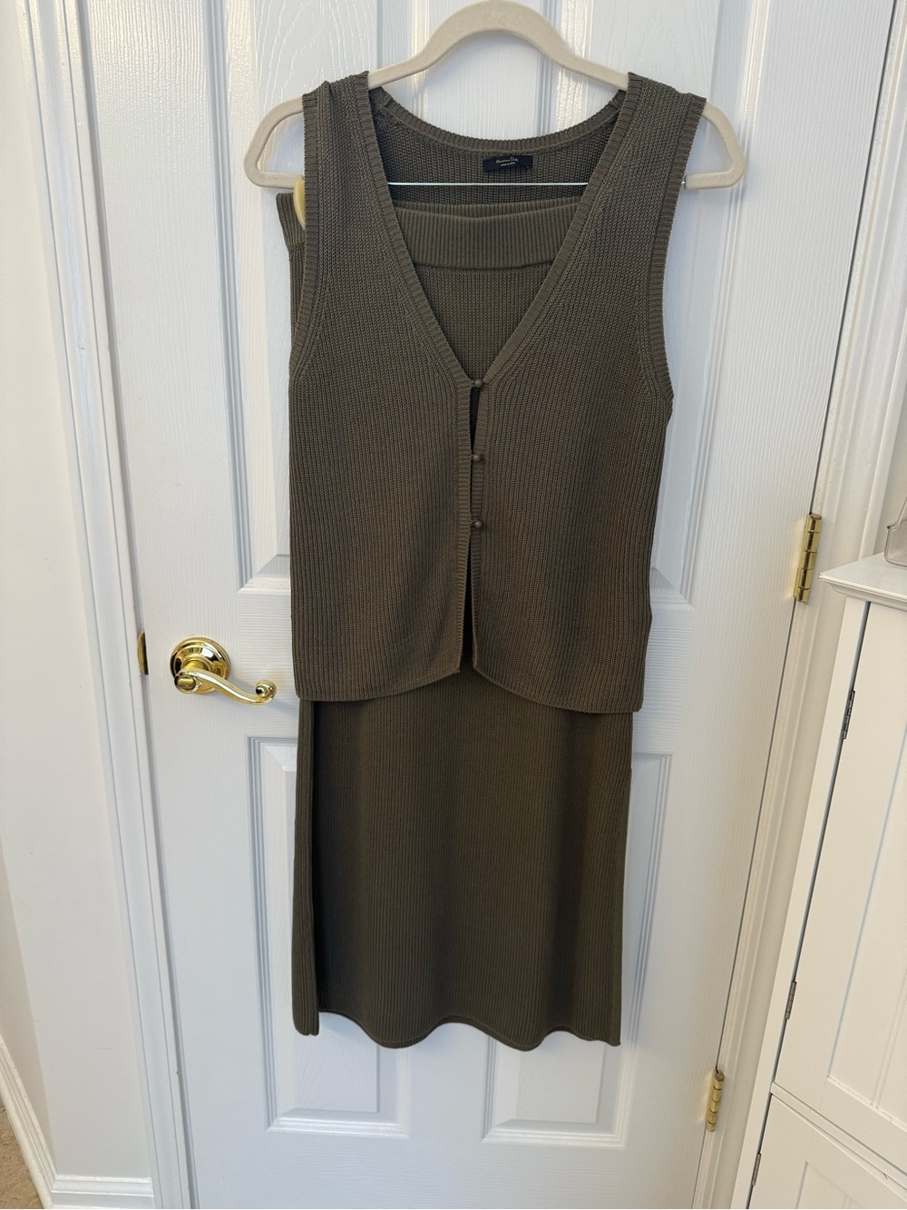 Massimo Dutti Olive Green Ribbed Midi Dress with Button Vest